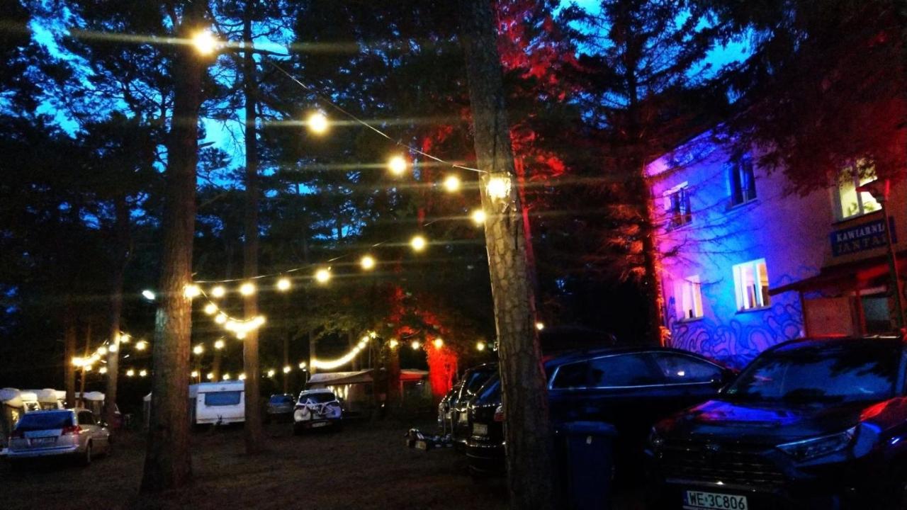 Przyczepy Kempingowe - Osrodek Na Klifie Village - Helska 11 Campsite